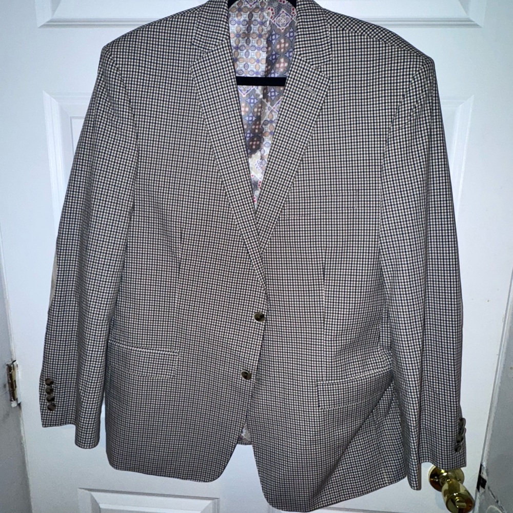 VanHeusen Studio size 44R Light Gray Sport Coat with Notched Lapel & Classic Fit